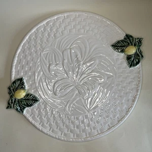 Bordallo Pinheiro Cake 12.5” White Platter Tray Majolica Leaves & Lemons fruit - Picture 1 of 12