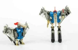 Transformers Blue SWOOP G1 Reissue Dinobots Autobots Robot Jouet Cadeau - Imagen 1 de 8