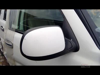 Used Right Door Mirror fits: 2003 Gmc Yukon xl 1500 Power w/integral turn signal - Image 1 of 4