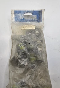 ( QTY 10 ) PHILLIPS BATTERY TERMINAL FSNM-RT ELB 4/0 NEGATIVE 8-5381 - Picture 1 of 5