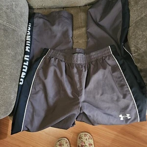 Under Armour Sweatpants Track Wind Lightweight Mesh lined L Black Gray Youth - Picture 1 of 3