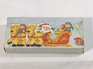 Avon Natale Snap Apart Saponi Verde Babbo Natale Renne Slitta Elfi Bambini NOS 1987 - Foto 1 di 10