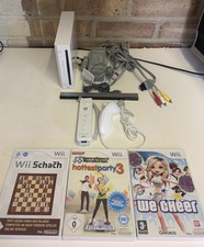 Nintendo Wii Console White - With 3 Games Chess Cheer Etc - Fully Working - PAL