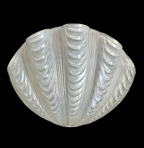 Original Vintage 1930s Art Deco Odeon Shell Clam Frosted Glass Light Shade - Picture 1 of 4