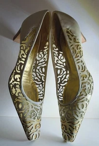 Zapatos de tacón de cuero Gianni Billeri Italia diseño recortado crema talla 9 EE. UU./42 Italia - Imagen 1 de 8