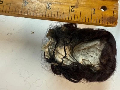 Peluca negra Madame Alexander nueva Foto 1 de 2