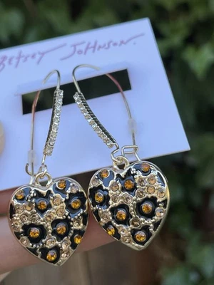 Pendientes colgantes Betsey Johnson auténticos corazón leopardo cristal gancho de jerez nuevos con etiquetas Foto 1 de 4