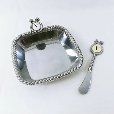Dip Bowl and Spreader Set Metal Initial Letter V Silver Mudpie 2009 - Image 1 of 4