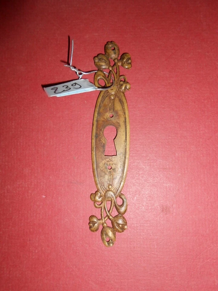  Ornement Entrée de Serrure métal armoire ancienne restauration porte buffet - Photo 1/1