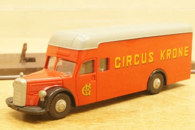 HO 1:87 Brekina SoMo Mercedes Benz MB L 6600 Mobili Koffer " Circus KRONE " - Immagine 1 di 4