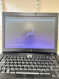 DELL LATITUDE E6400 Linux laptop - Libreboot flashed - Upgraded - Picture 1 of 15