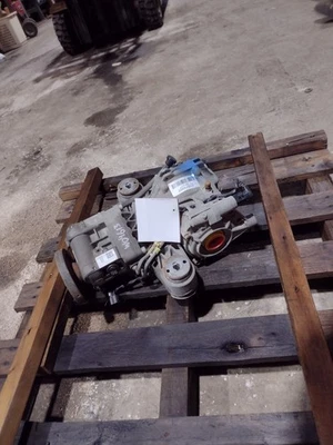 2010-2014 Cadillac SRX Rear Differential Carrier Assembly 2.8L 3.6L OEM - Image 1 of 2