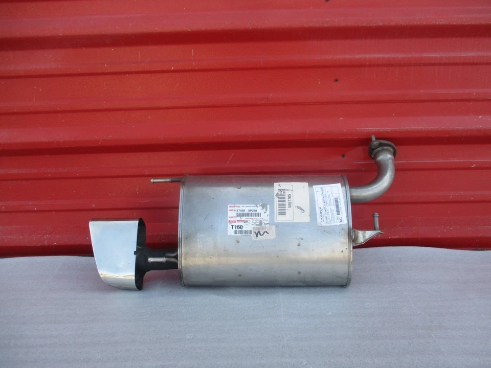 Silenciador de escape Toyota Avalon 2013-2018 17430-0P230 Foto 1 de 4