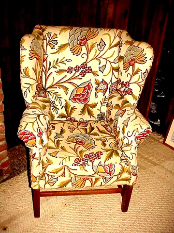 WING BACK CREWEL EMBROIDERED ANTIQUE OR VINTAGE CHAIR CHPPENDALE? Cover