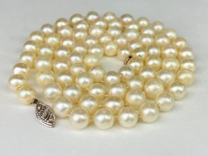 Gorgeous 14K Fresh Water Pearl 6.25-6.5mm Creamy White 25" Necklace - Picture 1 of 13