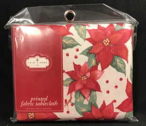 60 x 120 inch POINSETTIA flower printed fabric tablecloth Red Green White - Picture 1 of 3