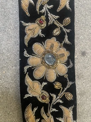 Vintage 1970’s GIBA NOBLIA COUTURE Semi Prescious Jewel BELT VELVET GOLD FLOWER - Image 1 of 4