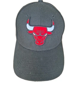 New Era Chicago Bulls 9Forty Black Strapback Hat Cap - Picture 1 of 8