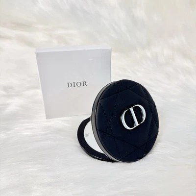 Christian Dior Compact Double Face Mirror Black Bridesmaid Gift - Image 1 of 3