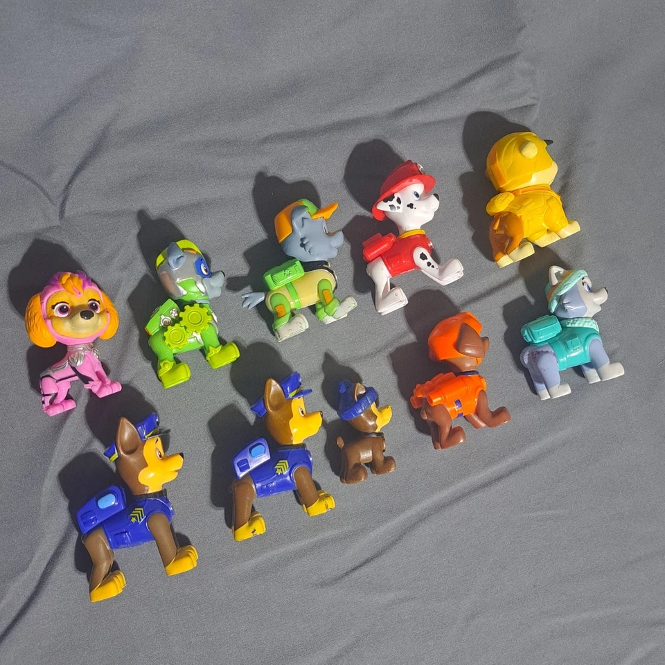 Lote de 10 bonecos Paw Patrol Rocky Rubble Marshall Chase Everest Skye Zuma - Imagem 1 de 4
