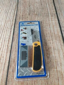 Camco Tools Folding Lock Back Utility Knife W/ 5 Extra Blades Yellow - Picture 1 of 6