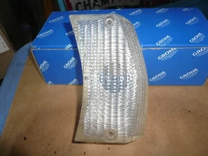 Luz de estacionamiento Ford Tornio 1973 SAE-IP-73 AFE - OEM usada - Imagen 1 de 2