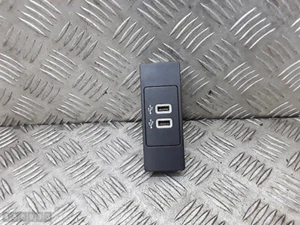 2016 RENAULT ZOE AUX USB SD KARTENLESER HC3T14F014BC - Afbeelding 1 van 5