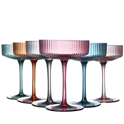 Copos cupê vintage coloridos Art Deco, cristal com nervuras feito à mão Martini, pau... - Imagem 1 de 4