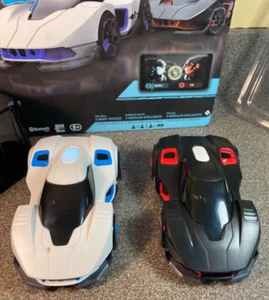 WowWee - R.E.V. Robotic Enhanced Vehicles Complete Battle Pack (2 Vehicles) - Picture 1 of 19
