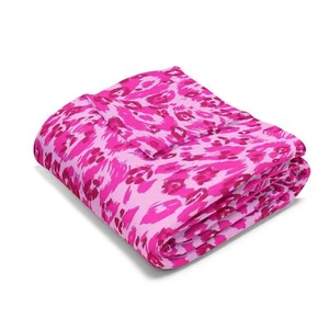 Leopard Print Arctic Fleece Blanket Pink - Picture 1 of 13
