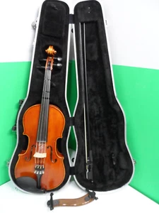 Erich Pfretzschner Viola model 99014 14" Hand made Copy of Antonius Stradivarius - Picture 1 of 13
