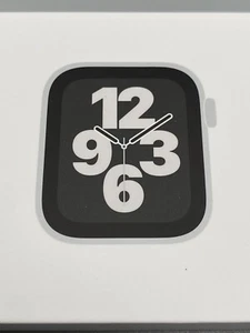 Apple Watch SE ; Cellular;  Space Gray Aluminium Case-Midnight Armband; 44 mm - Afbeelding 1 van 6