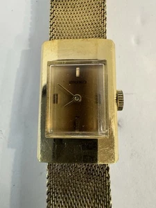 Vintage Women's Seiko Mechanical Watch Gold Tone Face 11-3849 Works - Picture 1 of 4