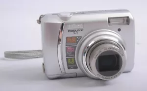 Nikon Digital Camera Coolpix L1 6.2MP Silver Tested (Boxed) - Picture 1 of 4