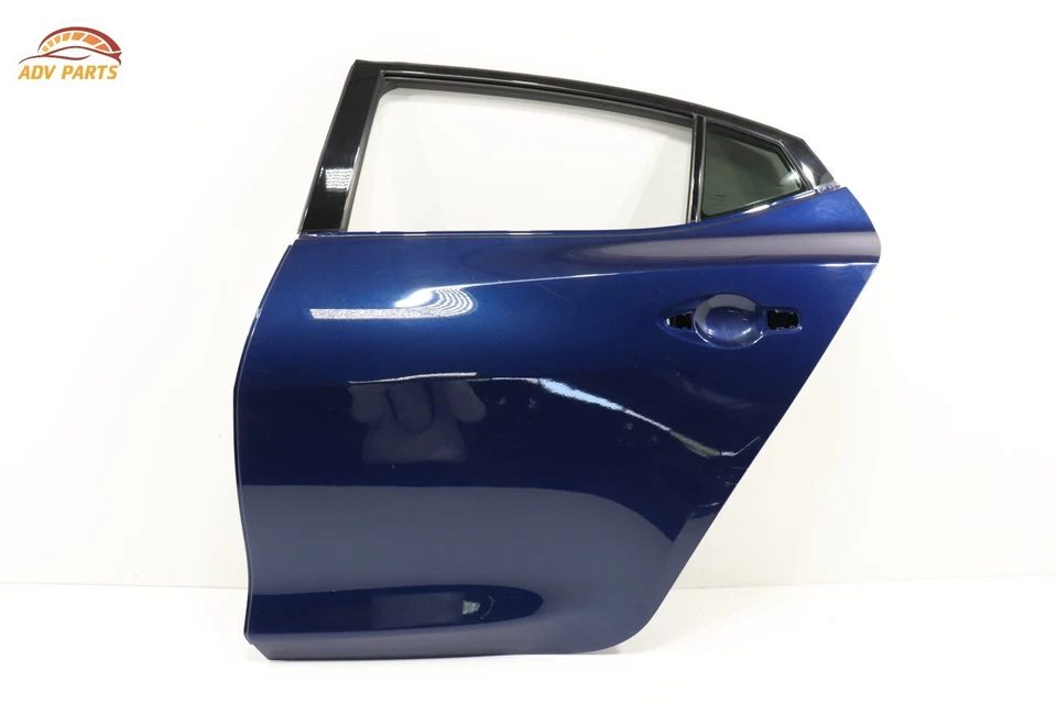 Nissan Máxima 2016-2019 panel de carcasa de puerta trasera izquierda del lado del conductor OEM Foto 1 de 4