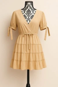 Beiges Wickelkleid – Größe 42 - Bild 1 von 1