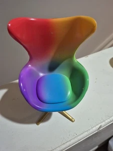 Rainbow High Doll House Lounge Chair Very Good fits 12" Dolls, Barbie - Picture 1 of 4