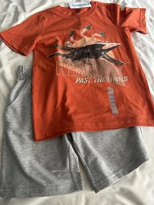 Carter’s Kids Boy’s Short Sleeve Graphic Tee And Pull On Shorts 7 NWT Short Set - Picture 1 of 6