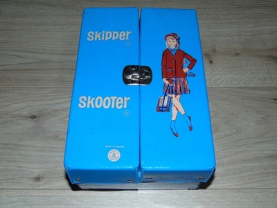 MATTEL France Barbie Skipper Skooter Vintage 1960er tragbarer Kleiderkoffer - Bild 1 von 4