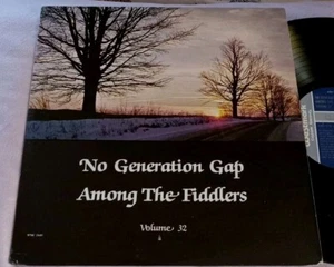 PRIVATE YANKTON, SD SOUTH DAKOTA FIDDLE CONTEST LP Vol. 32 Wilbur Foss - Picture 1 of 2