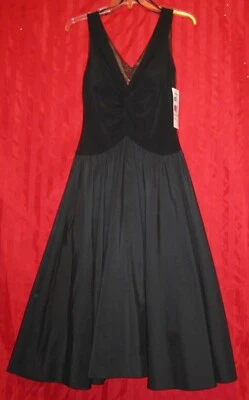 Women's Jessica Howard Sleeveless Formal Cocktail Dress Black Size 8 NWT Foto 1 de 4