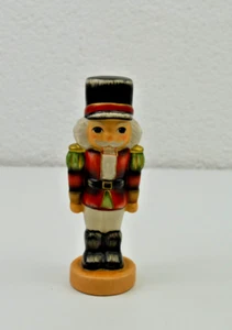 Goebel  Nussknacker 66-972-16-7 Porzellan Figur Weihnachten 8888 - Bild 1 von 6