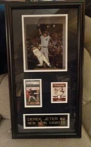 🔥DEREK JETER AUTOGRAPH FRAMED SHADOWBOX YANKEES RARE W/FIGURE LOOK COA HUGE $$ - Picture 1 of 6