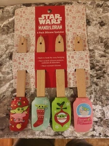 Disney Christmas Star Wars Mandalorian 4 Pack Silicone Spatulas Baby Yoda - Bild 1 von 2