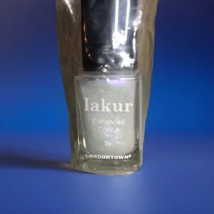 LONDONTOWN Lakur Nail Polish Enhanced Colour, PIXI CHROME, 0.4 Fl Oz - Picture 1 of 4
