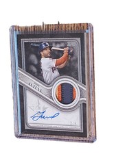 2023 TOPPS UPDATE REVERENCE JOSE ALTUVE AUTO PATCH #2/5  ON CARD AUTO