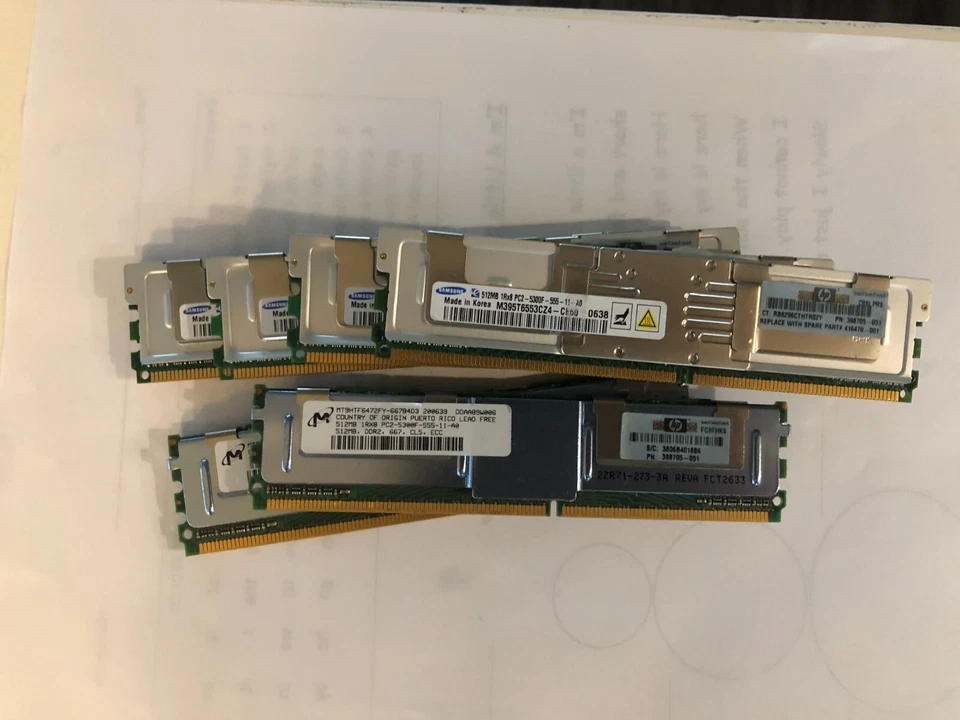 5X 512MB - HP PC2-5300F BÚFER ECC DDR2-667MHz MEMORIA (416470-001) Foto 1 de 1