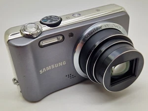 Great Condition Samsung WB600 12MP 15x Grey Digital Camera 3UKPOST - Picture 1 of 15