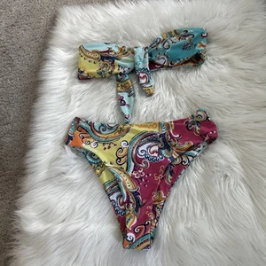 Costume da bagno Paisley 2 pezzi in shein nuovo senza etichette taglia M - Foto 1 di 6