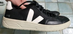 VEJA V12 Womens Sneakers Size US 10. Classic. Black & White. - Picture 1 of 12
